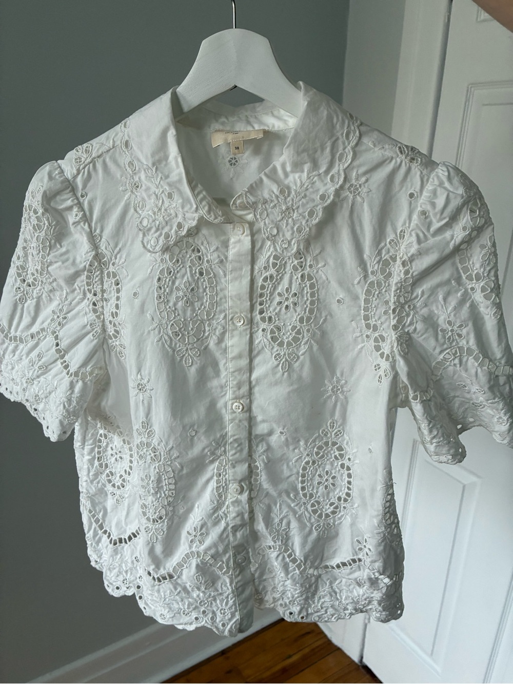 Sezane Elvira - White Eyelet Embroidered Short Sleeve Blouse